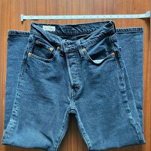 501 Levi’s women’s jeans size 25 length 26 in EUC.